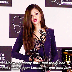 selenani:  &ldquo;Who was your celebrity crush?&rdquo; 