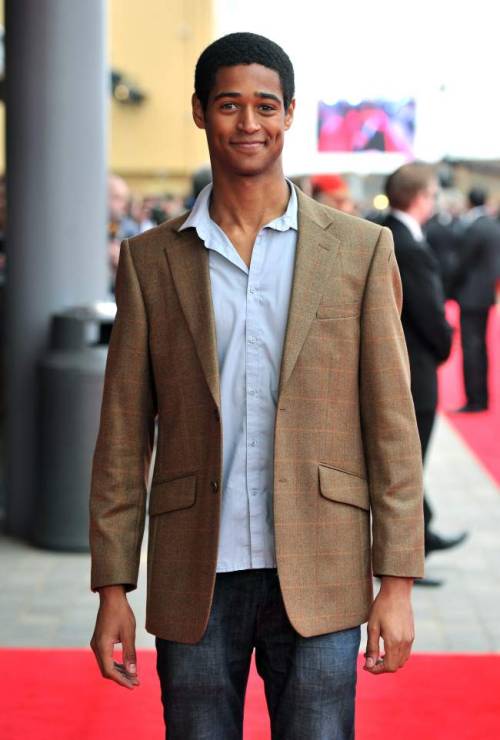 msfili:GUYS. Alfie Enoch for the new MCU Spiderman, Miles Morales!!!!