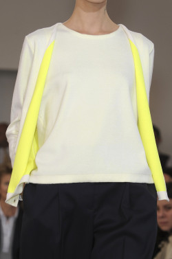 velvetrunway:  Jil Sander S/S 2011 ​Posted