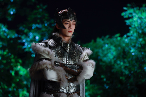 fuckyeahchinesefashion:吴磊 wu lei as ashile sun in the long ballad