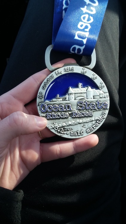 Ran my second ever half marathon yesterday! Finished in 2:18:57, 4 minutes slower than my first half