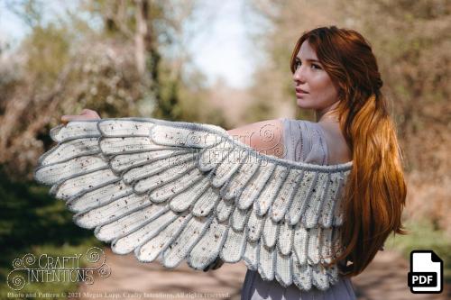 sosuperawesome:Feather Wing Crochet Shawl