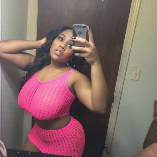 iheartthatass:  godsgifttomankind:  Alexia  iHeartThatAss.tumblr.com