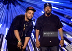 hypeofa9voltbattery:  O’Shea Jackson Jr. and Ice Cube present Video Of The Year - 2015 VMAs - 8/30/15