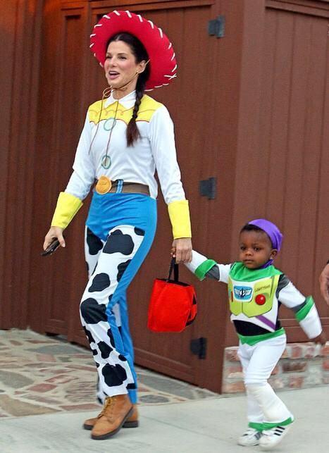 obsessedwithsandrabullock:Reason 98897431321 why Sandra Bullock is the best mom to