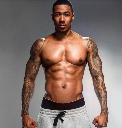 lamarworld1:(PART 3) Nick Cannon booty