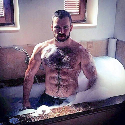 Almog Gabay. Might As Well Give Him Full Credit Now That He’s Identified! Hairy Bugger. 