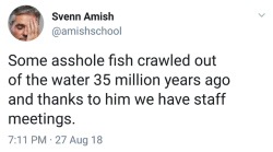 whitepeopletwitter:Stupid fish