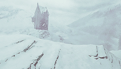 frerin:One morning in mid-December, Hogwarts woke to find itself covered in several feet of snow. Th