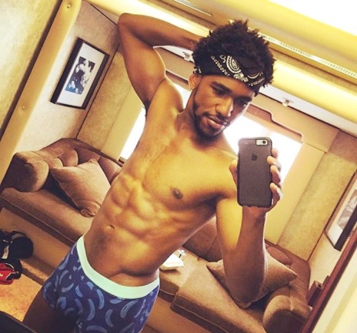 flyboi777:  carelust:Brandon Mychal Smith  Beautiful