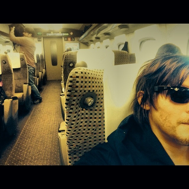 bigbaldhead:  Bullet train to Kyoto