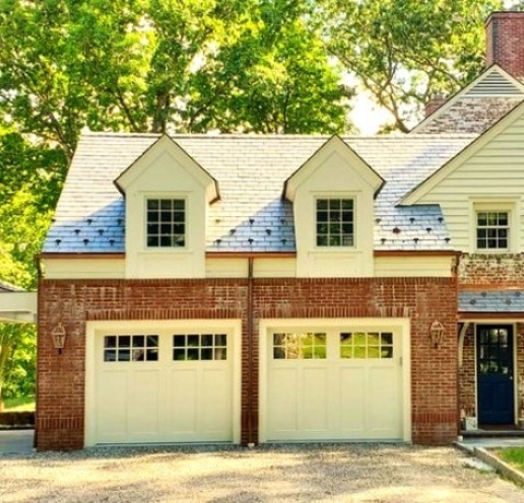 New York Traditional GarageCarport - Mid-sized Traditional Attached One-car Carport Idea