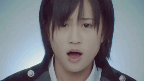 vroooomzzz: The Queen of Closeup 10 years, 10 years and 15 generations later, still
