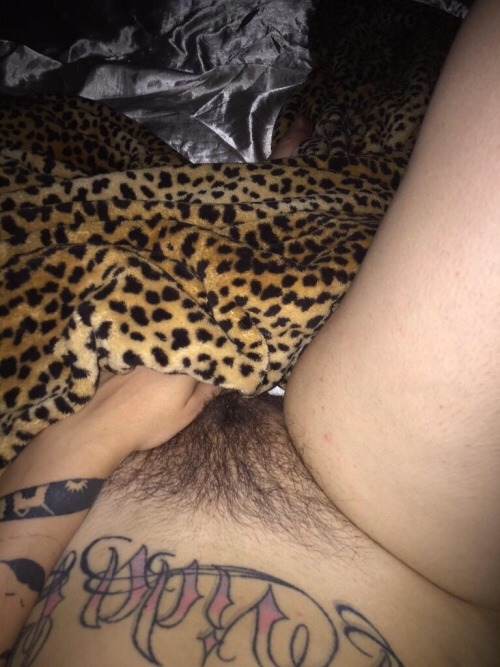 leoloveslatinas:   adult photos