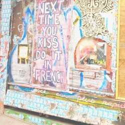 discreditable:  classysea:  Not my photo, I just absolutely love this  omg! this again i love this x 