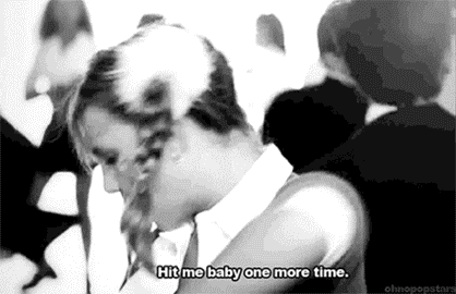 alasborricadas:  Llevo esperando este gif toda mi vida. 