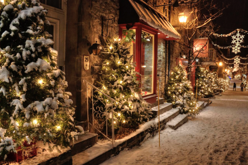 prewars:quebec city’s petit champlain neighbourhood at christmas. established in 1608, it is the old