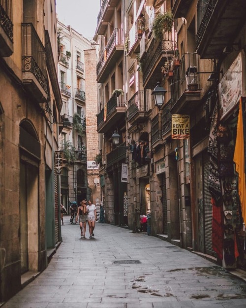 lilpieceofmyworld:  BARCELONA