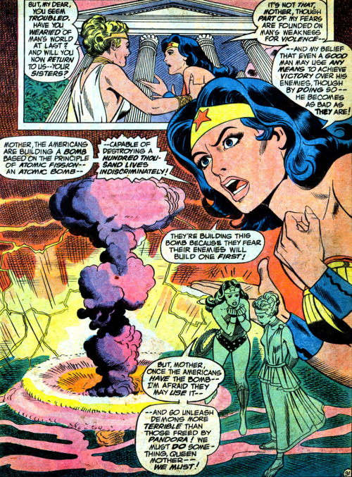 Superman vs. Wonder Woman (1978)Written by Gerry Conway, Art by José Luis-García López, Inks by Dan 