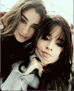 kaitlynliaofan1:  stuckinapatriarchalbullshitland:  Camren Manips III 🌛🌞🌹  Awwww look at my girls they look so fucking cute together 😍😍😍😍😍😍😆😆😆😆😆😆😆😆