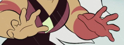 bigmombirdmom:  Jasper’s hands are Big