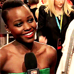 dynamicafrica:  Lupita Nyong’o interviewed on the BAFTA red carpet. 