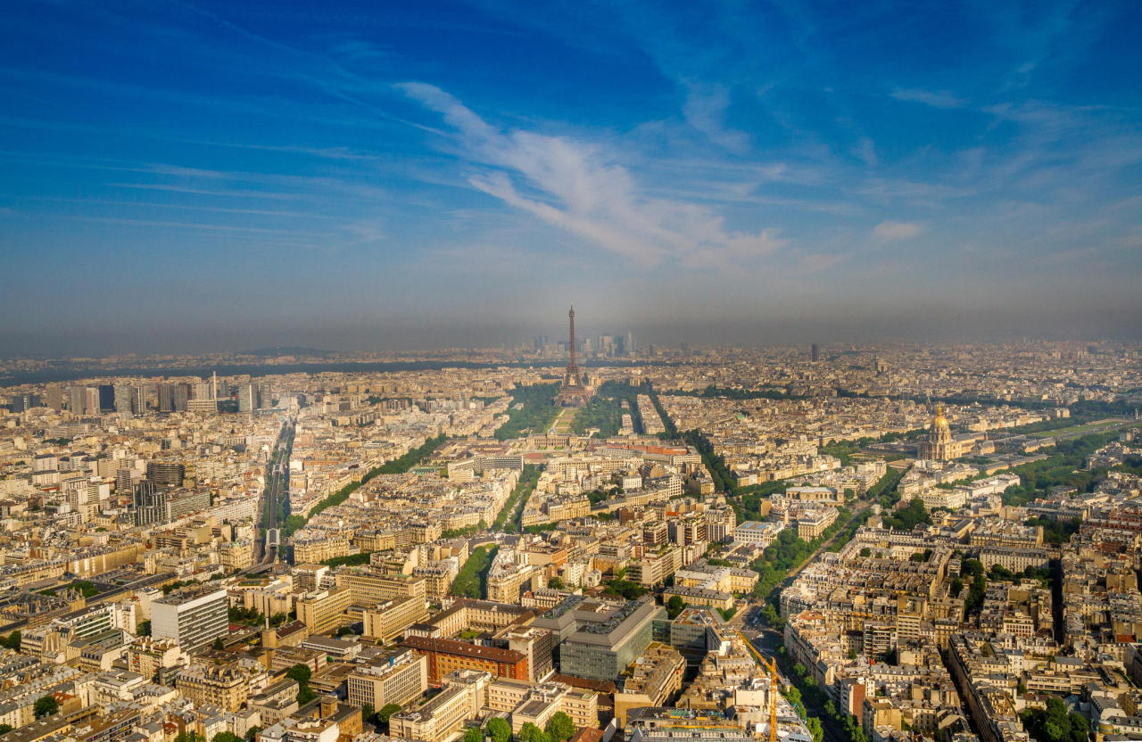 citylandscapes:  Paris, France, photographed by Amit Kumar. 