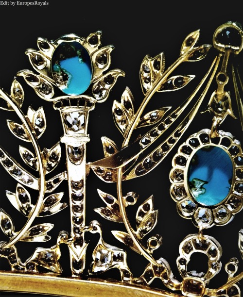  Persian Turquoise Tiara ♕ Rumored to be returned to Queen Elizabeth II following Princess Margret’s