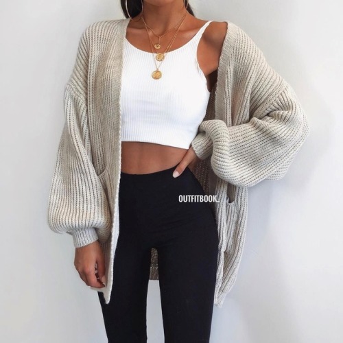 versacegoldlife: vogueistic: Instagram: @outfitbook_ other blog (hunqrey) / uploads blog (hunqreyish