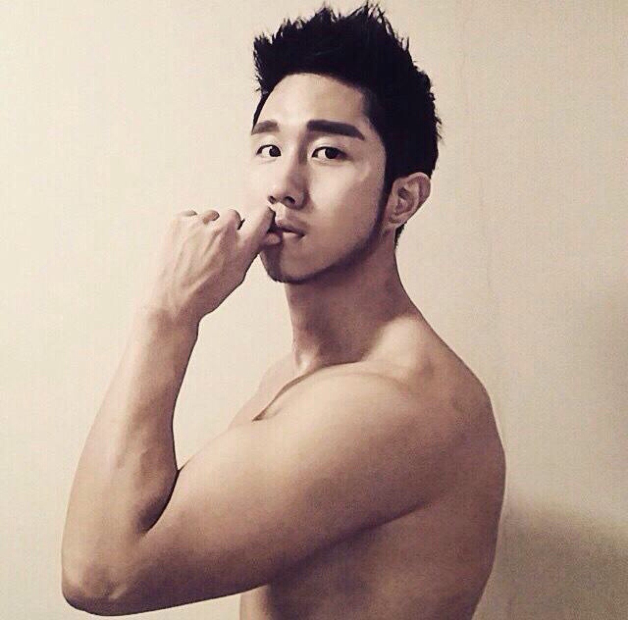 rebelziid:  Asian Men  [ Take him home ]