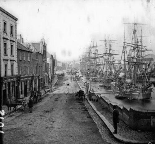 historicaltimes:North Quay, Drogheda, Ireland. 1865. via reddit