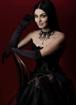 victorian-goth:  Victorian goth http://victorian-goth.tumblr.com/