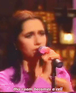 pjharveygif: Send His Love to Me live Letterman [x] 