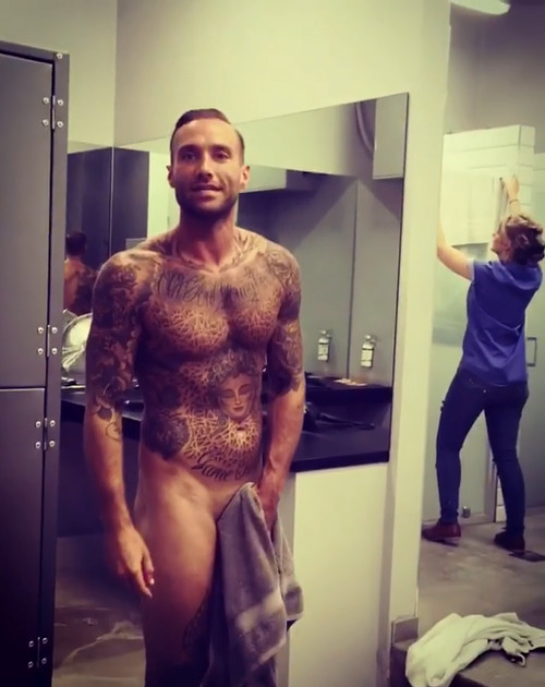 amazingmalenudity:  Calum Best 