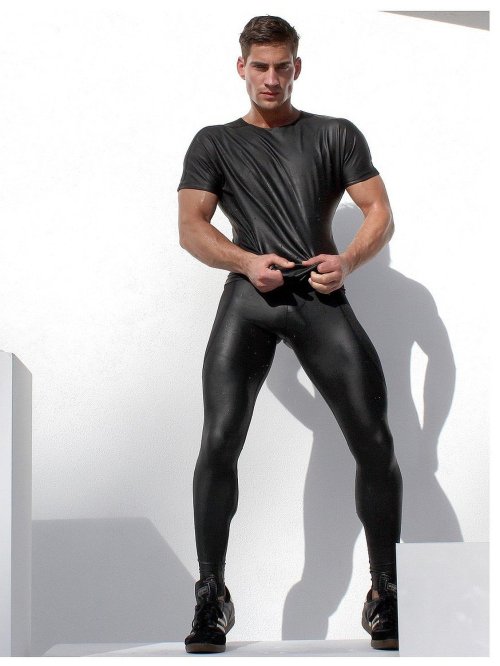 XXX lycra and men legs photo