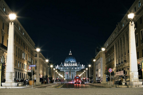 melodyandviolence:Rome by  Joe Boyle@kmarmen - rome.