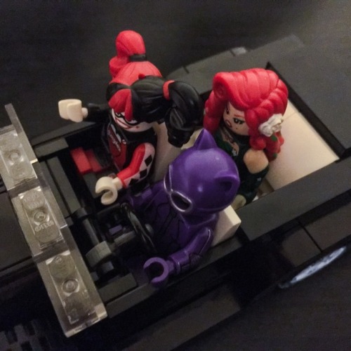 ayellowbirds:tharook:Progress! Both just need a bit of tidying up now, I think. As always, any comme
