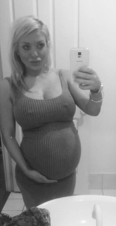 DAMN! Pregnancy does a body good!