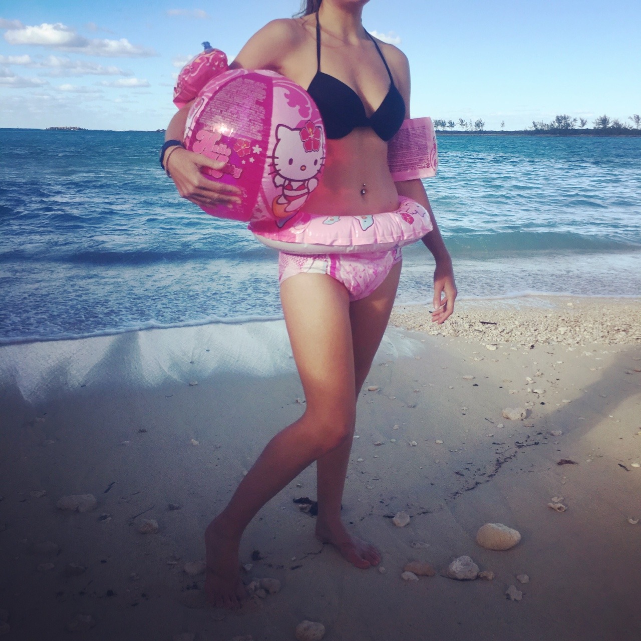 collegetease:Pictures at Atlantis.