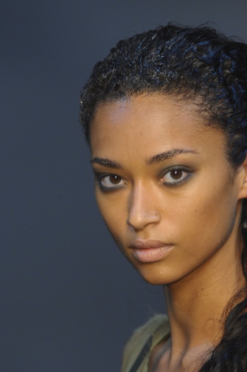 pureheroinechic:Anais Mali at Guy Laroche S/S 2012