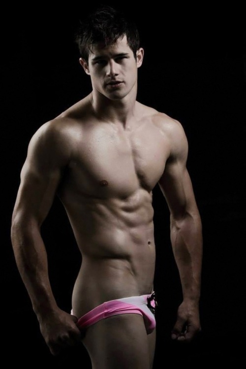jrfiori:  (via tumblr_mxhx6y2g_ID1r0ugzso1_500.jpg (JPEG Image, 682 × 1024 pixels) - Scaled (72%))  