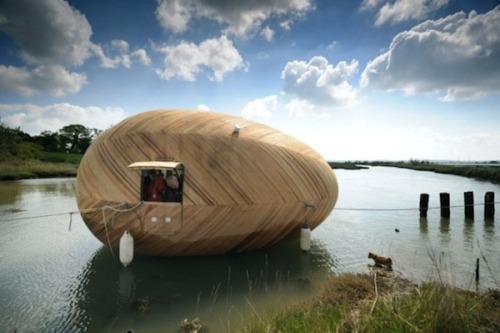 Artist Lives in Egg-Shaped, Floating Micro-House for One Year To explore “the meaning of 
