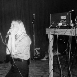 musicktoplayinthedark:Puce Mary