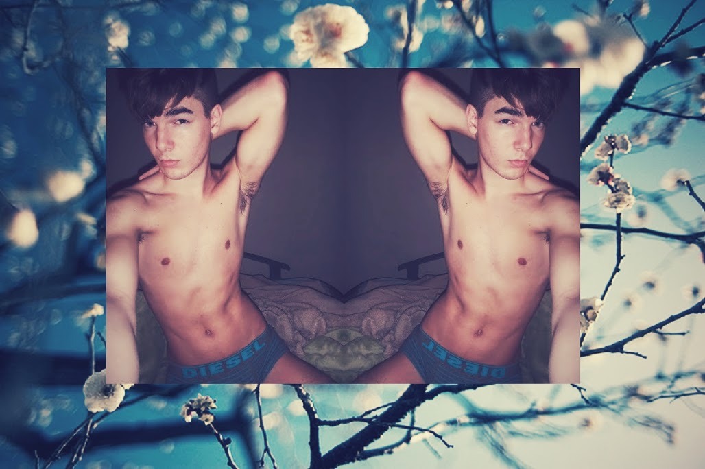 christian-loring:  Cold this Fall / Winter? hope this warms you up a bit ;D 