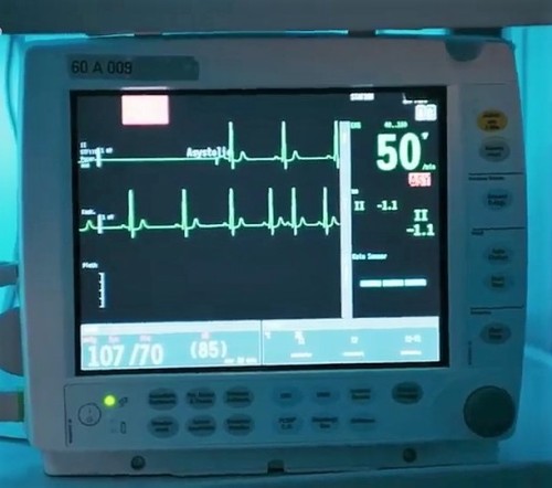 IaF 851 - cpr &amp; stething