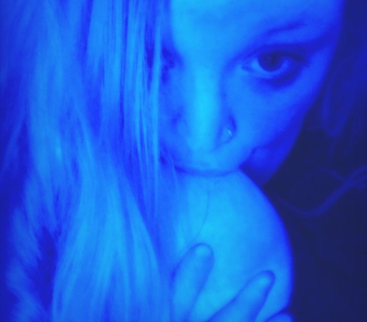 alice-is-wet:  Night night followers. 🌙✨  Xoxo Alice