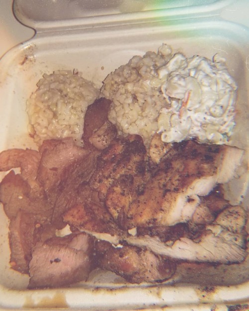 The good stuff #PoundersHawaiinGrill #Niceville #EglinAFB (at Pounders Hawaiian Grill) https://www.