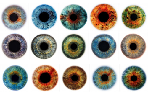 moonlightandsunlight14:  RealEyes auf We Heart It. http://weheartit.com/entry/67360170/via/PicklesAndDevils