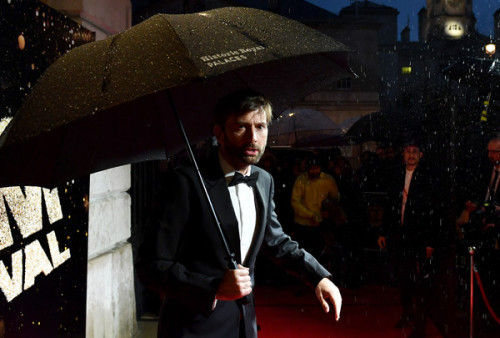 davidtennantcom:PHOTOS: David Tennant Attends The 60th BFI London Film Festival Awards David Tennant
