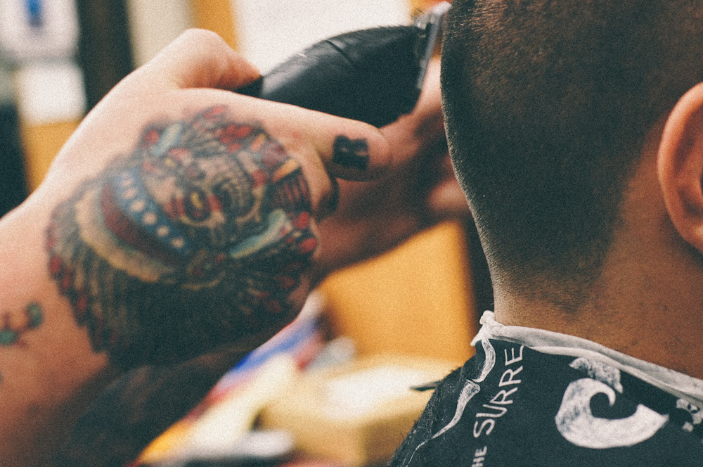 vintagebarbershop:  whiskeygrade:  Wilfred’s Barber Shop - Nashua, NH | Whiskey